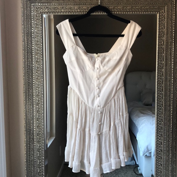 Vanessa Mooney - Picture 1 of 4